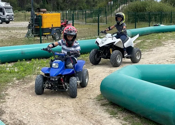Campsite Mobil Confortable - 4 Pers. - Api-1-52-2035 Grayan-et-l'Hopital